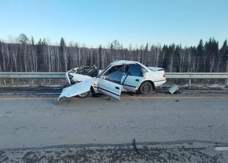 В Манском районе в ДТП с трактором погибли три человека