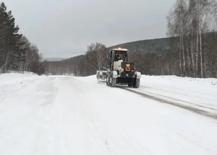 Водителей Красноярского края просят отказаться от загородных поездок