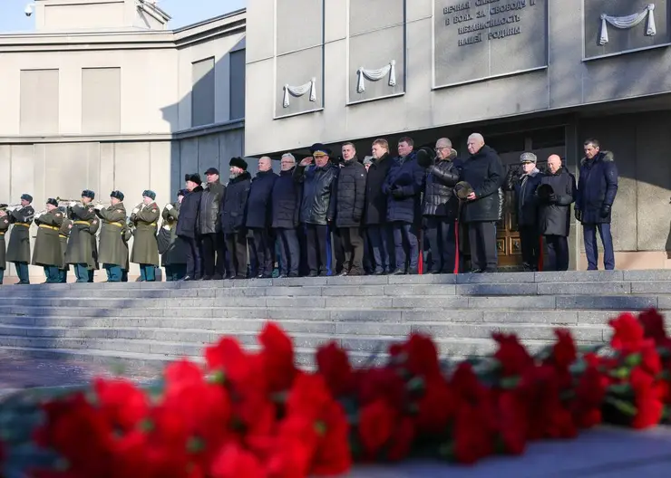 В Красноярске торжественно отметили День защитника Отечества