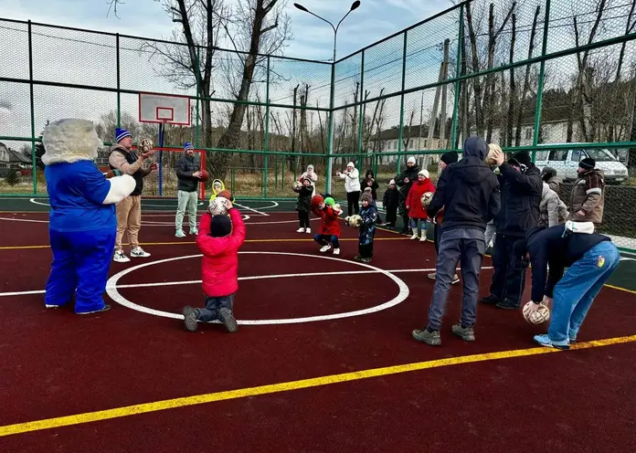 Новая спортивная площадка появилась в Свердловском районе Красноярска