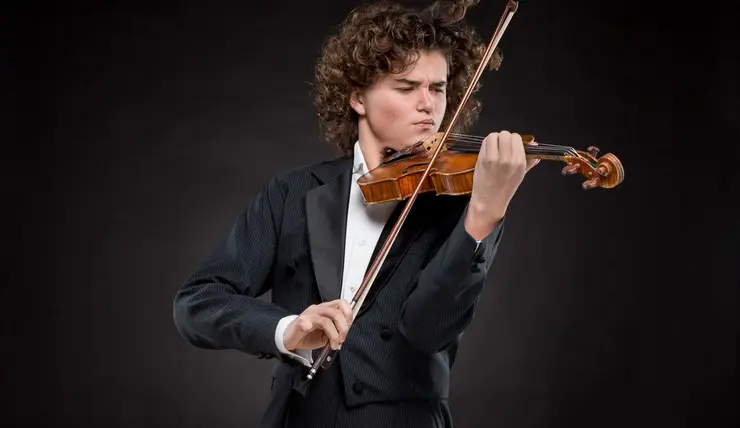 В Красноярске выступят юные скрипачи