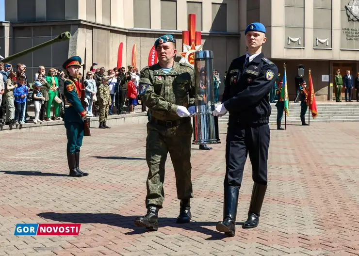 В Красноярске состоялась церемония сохранения Вечного огня