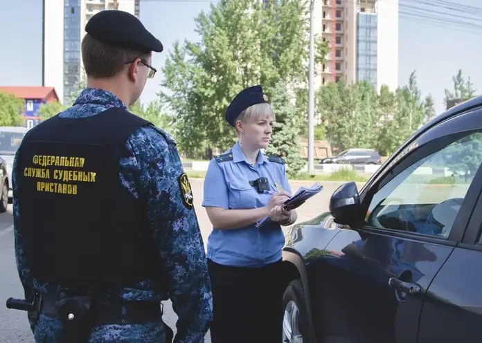 В Красноярске во время рейда на должников арестовали 35 автомобилей