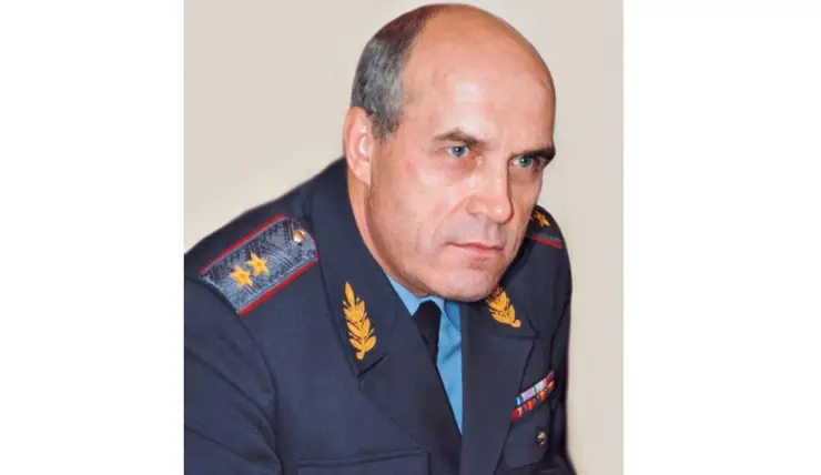 В Красноярске умер бывший начальник регионального УВД  Борис Петрунин