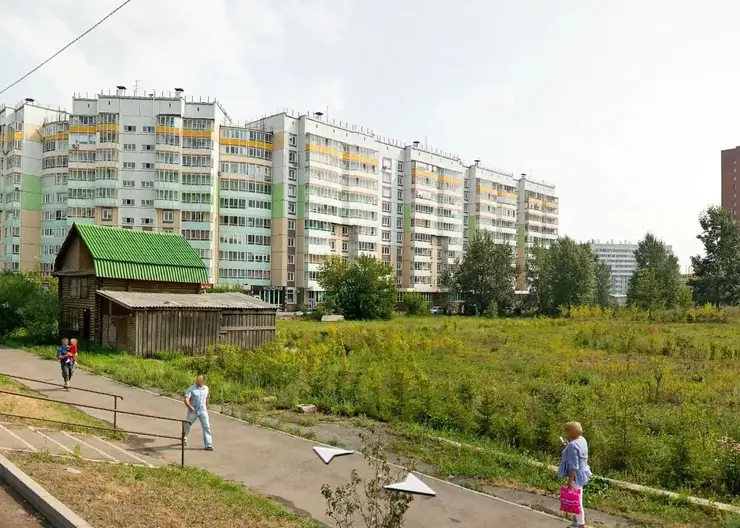 В Красноярске деревянную часовню на месте бывшего Казачьего рынка перенесут