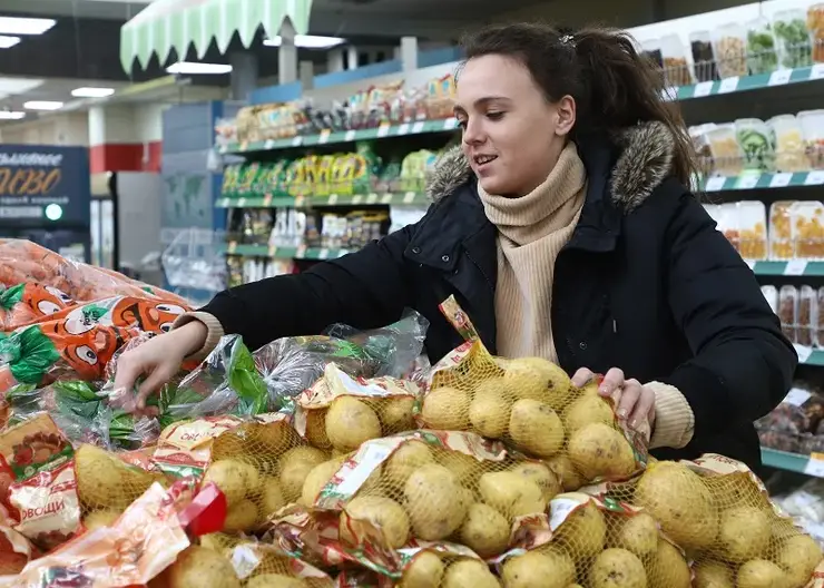 Красноярцам рассказали, как выбрать качественную сметану