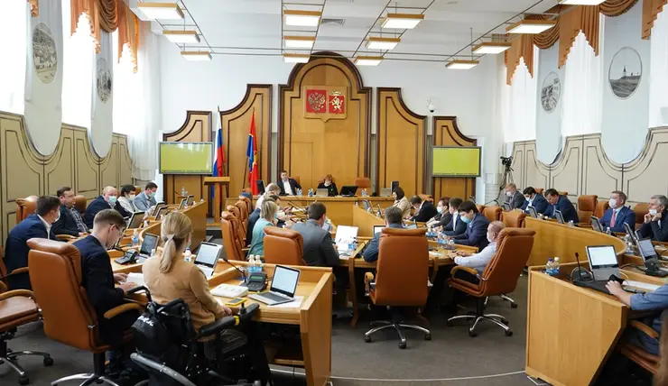 В Красноярске определили депутатов для выборов нового мэра