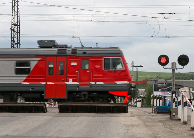 Железнодорожный переезд в Лесосибирске закроют для автотранспорта