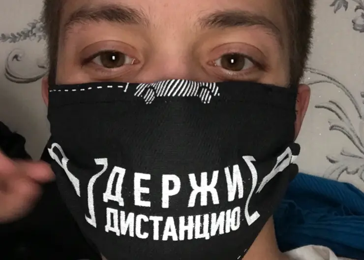 Жителям Красноярского края рекомендуют носить маски в общественных местах