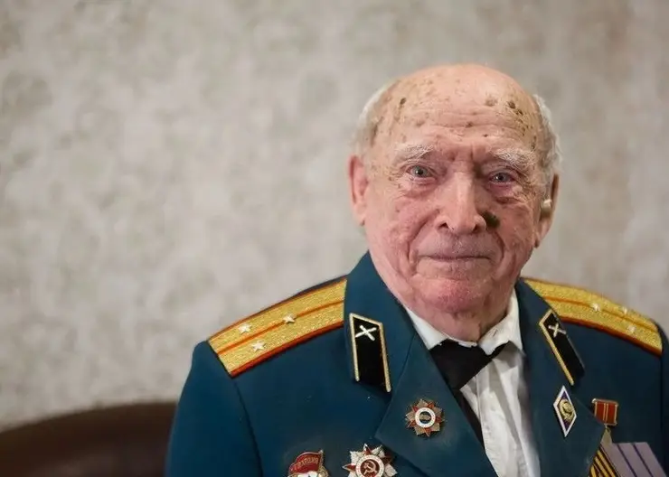 В Красноярске на 100-м году жизни скончался ветеран Великой Отечественной войны Борис Быстров