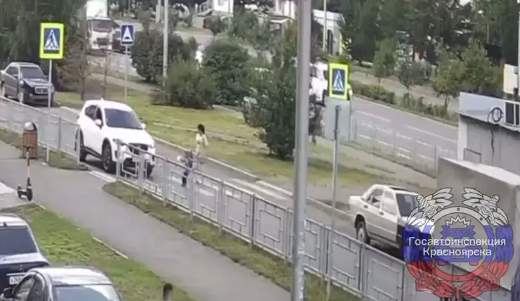 В Красноярске на улице 9 мая машина сбила 4-летнюю девочку