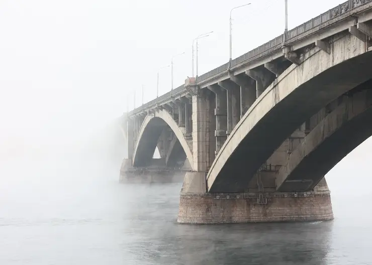 В Красноярске на ремонт дорожного полотна на Коммунальном мосту хотят потратить 200 млн рублей