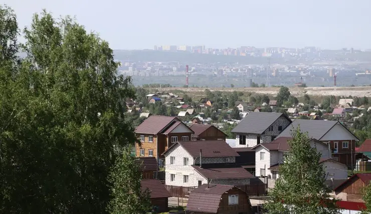 В Красноярске утвердили программу по переводу частных домов на более экологичное отопление