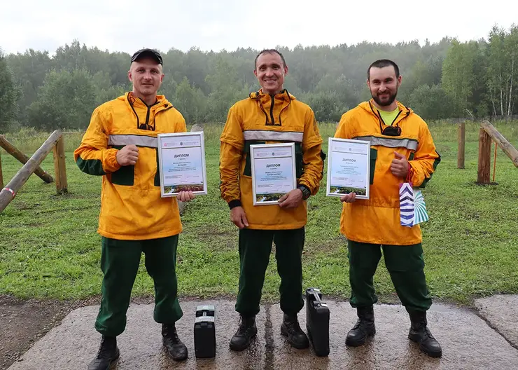 В Красноярском крае лучшим лесным пожарным второй год стал Федор Канзычаков