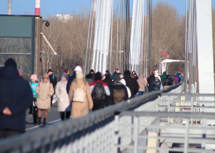 Красноярцев удивил загадочный звук на Виноградовском мосту