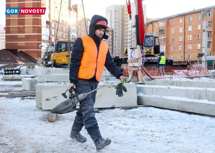 В Красноярске продолжается строительство детского сада на 190 мест в Покровском