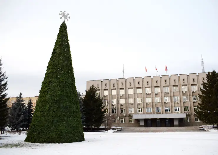 Новогодние елки в Красноярске установят до 18 декабря