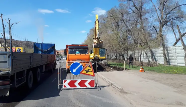 В Красноярске расширяют улицу Свердловскую рядом с «Лентой»