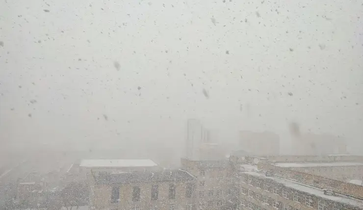 Красноярск накрыл снегопад