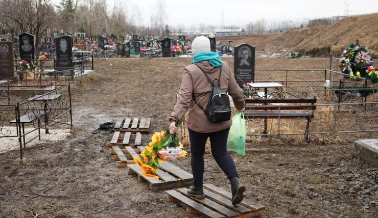 В Красноярске в 2023 году определятся с подрядчиком для продолжения благоустройства Бадалыкского кладбища