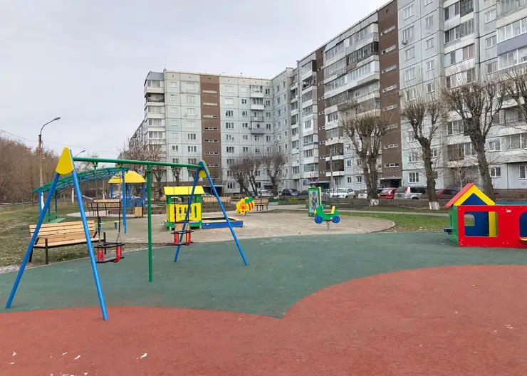 В Советском районе отремонтировали дворы на средства РУСАЛа