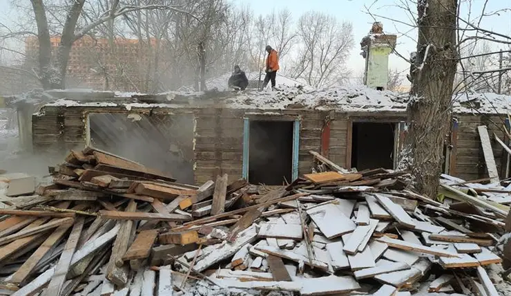 В Красноярске на правобережье снесут два многоквартирных дома