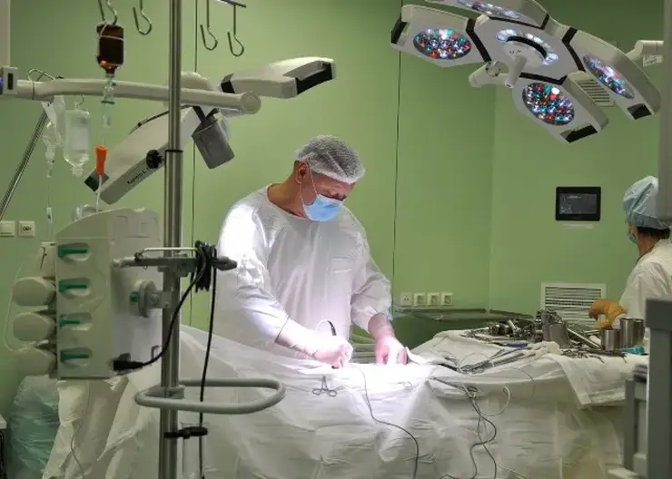 Красноярские хирурги прооперировали 67-летнего мужчину с раком полового члена