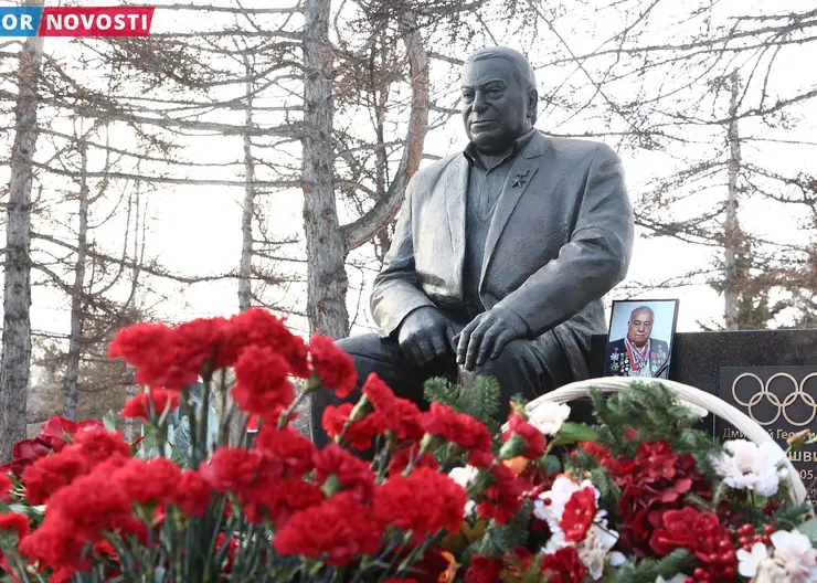 В Красноярске 23 декабря открыли памятник Дмитрию Миндиашвили
