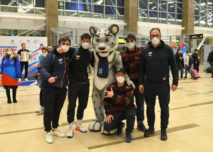 В Красноярск съезжаются участники этапов Кубка мира по сноуборду