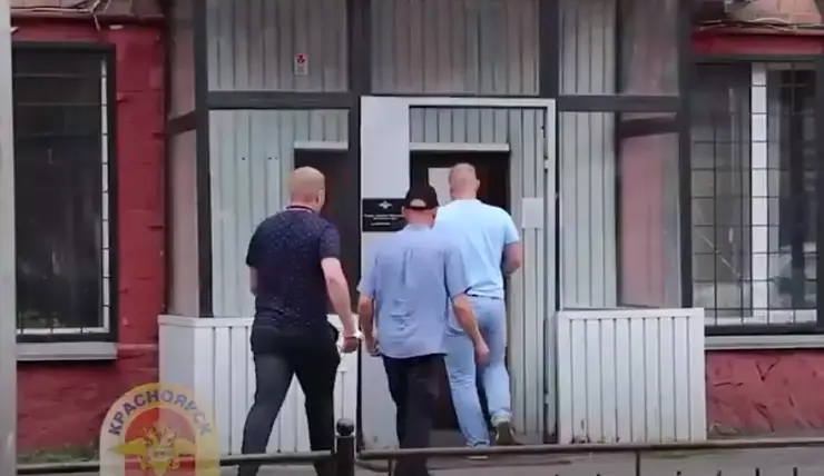 В Красноярске поймали вора уличной мебели