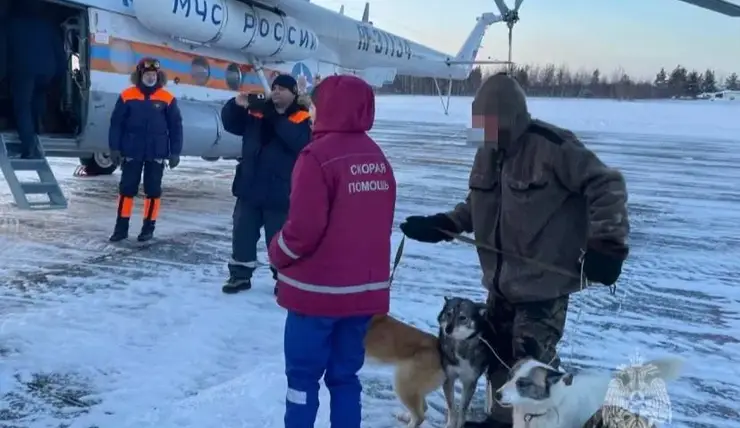 С севера Красноярского края эвакуировали двух охотников, которые провели в тайге 4 месяца