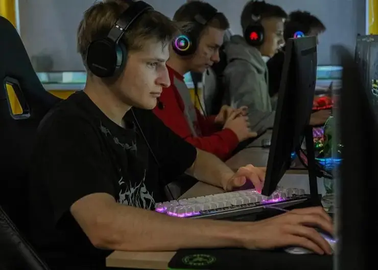 Для молодежи из Красноярска запускают курсы киберспортсменов и комментаторов