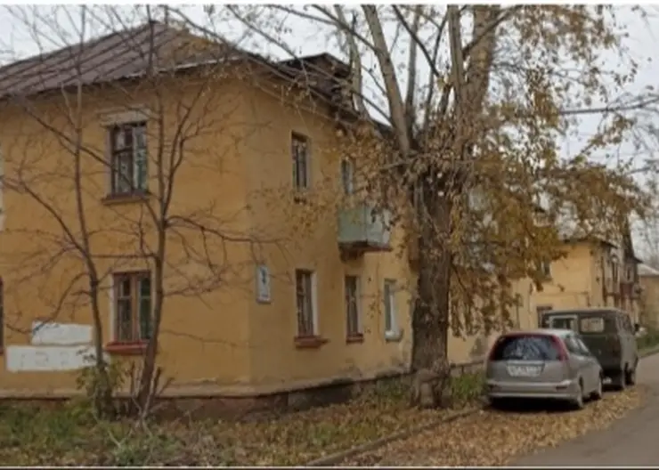 В Красноярске жителей из аварийного дома срочно расселят в маневренный фонд