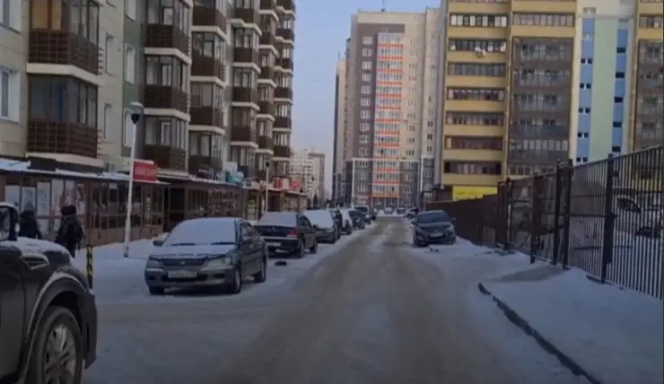 В Красноярске пересматривают проезды на улице Мартынова возле школы № 155