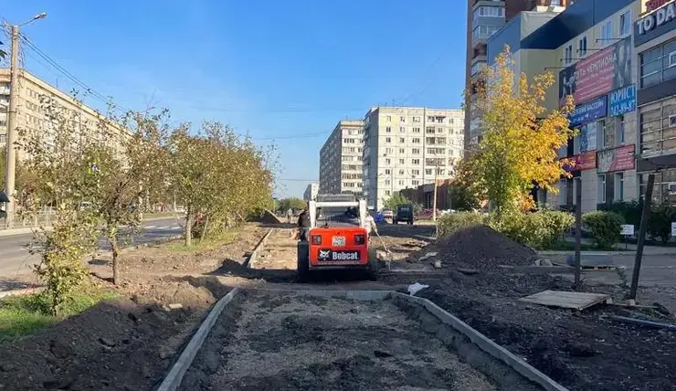 В Красноярске начали благоустраивать улицу Щорса после ремонта теплосетей