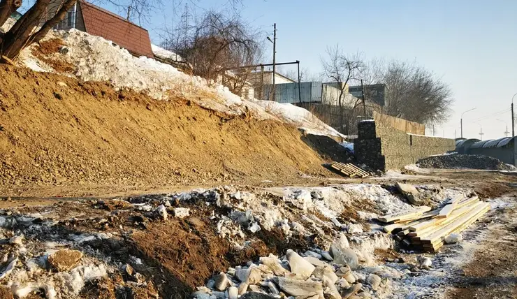 В Красноярске отремонтируют восемь подпорных стен за 50 млн рублей