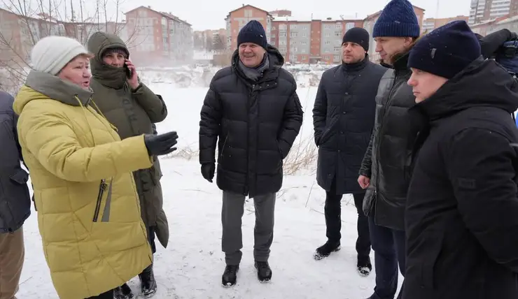 В Октябрьском районе Красноярска сделают новое место для отдыха у озера