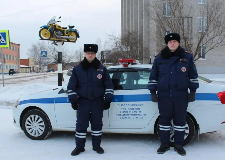 В Красноярском крае полицейские спасли 48-летнего мужчину с приступом эпилепсии