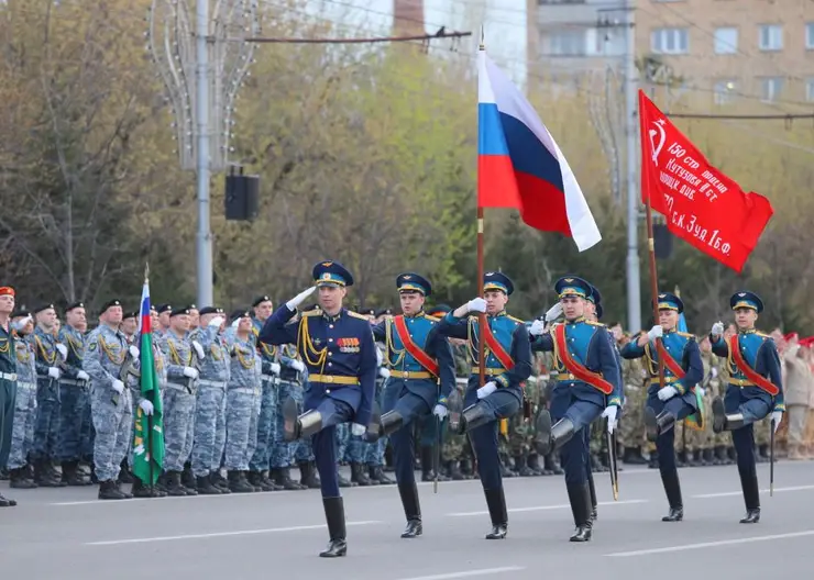 В Красноярске прошла вторая репетиция Парада Победы