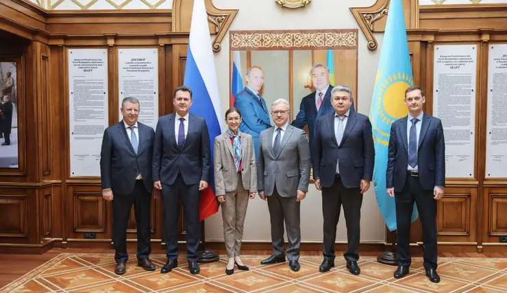 Александр Усс встретился с послом Республики Казахстан в РФ
