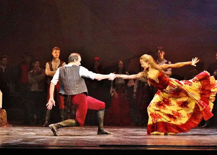 На сцене Красноярского театра оперы и балета прошла премьера забытой на 60 лет оперы «Бесприданница»