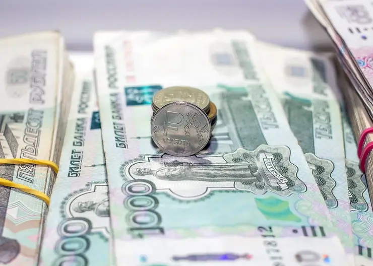 На социальные выплаты и субсидии жителям Красноярского края выделили еще 6,5 млрд рублей