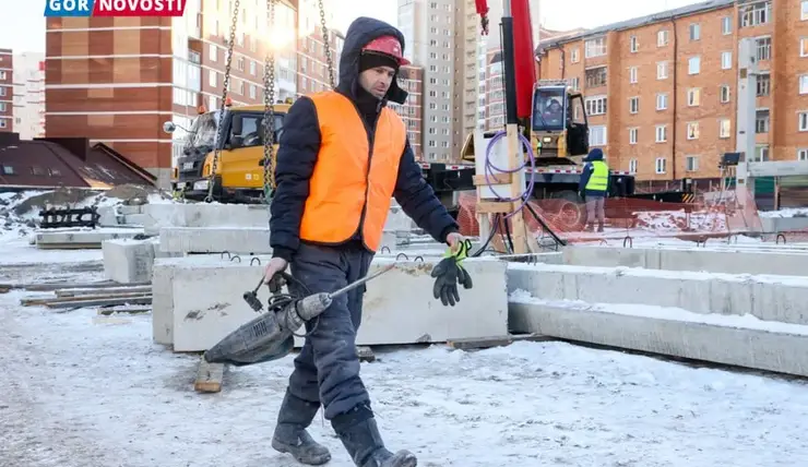 В Красноярске продолжается строительство детского сада на 190 мест в Покровском