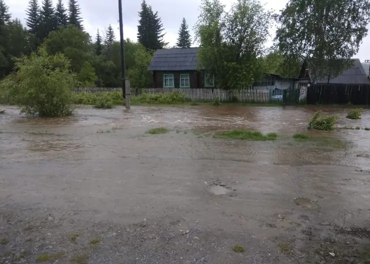 В Красноярском крае посчитали попадающие в зону возможного затопления дома и участки