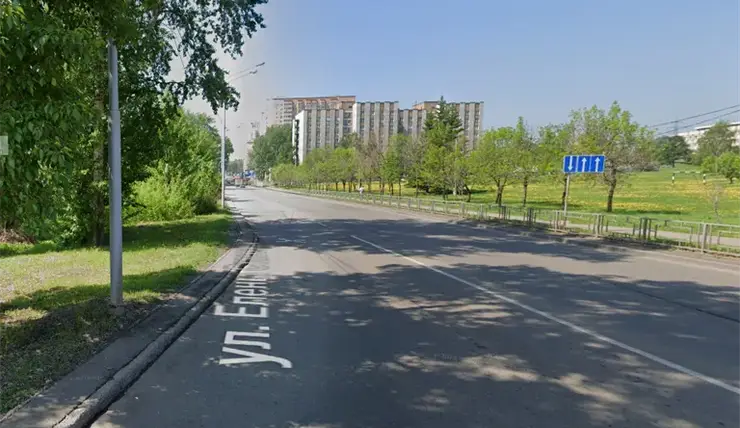 В Красноярске на участке улицы Елены Стасовой изменится дорожная разметка