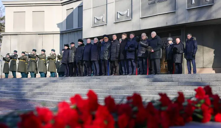 В Красноярске торжественно отметили День защитника Отечества