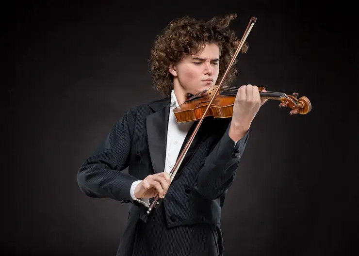В Красноярске выступят юные скрипачи