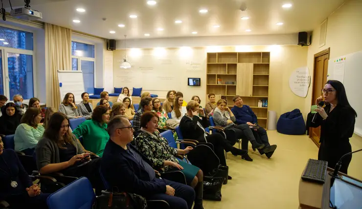 В Сибирском федеральном университете открылась именная аудитория Бориса Хасана