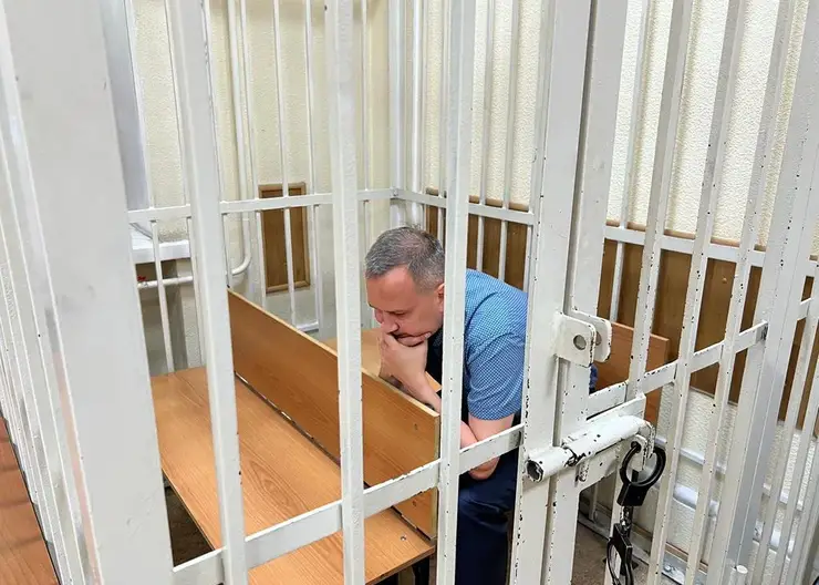 В Красноярске начальника управления уголовного розыска отправили в СИЗО на 2 месяца