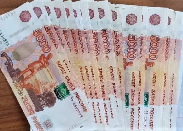 Жительница Норильска спасала сбережения и отдала мошенникам 6,9 млн рублей